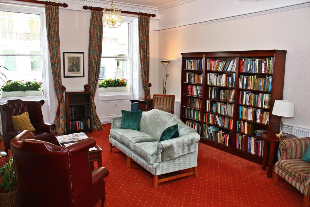 The Penn Club Bed & Breakfast London Exterior photo